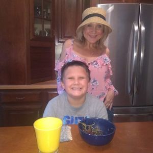 Meet your Posher, Lea